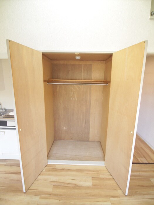 物件内観写真14　(収納)