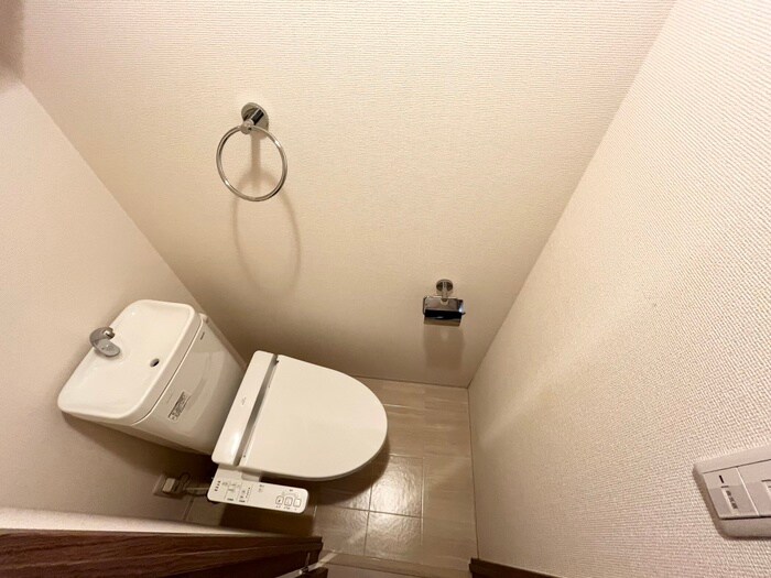 物件内観写真10　(トイレ)