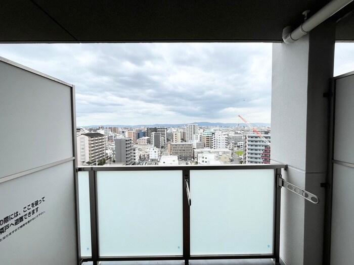 物件内観写真18　(室内からの展望)