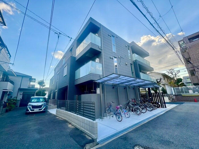 物件外観写真2　(外観写真)