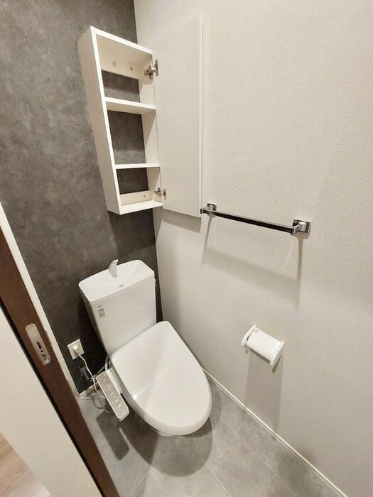 物件内観写真11　(トイレ)