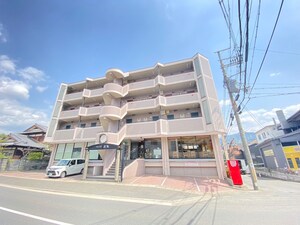 ルネハイツ芝生外観写真