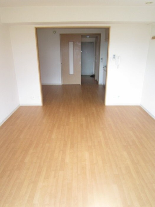 物件内観写真6　(居室)