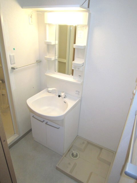 物件内観写真9　(洗面)