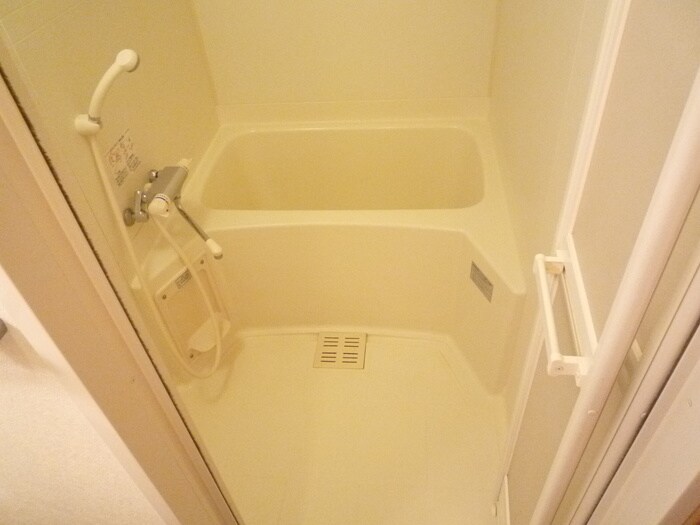 物件内観写真12　(バス／シャワールーム等)