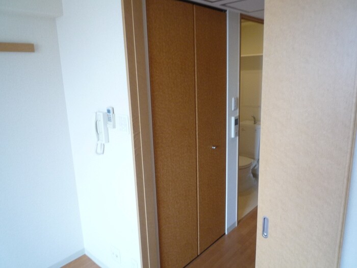 物件内観写真18　(収納)