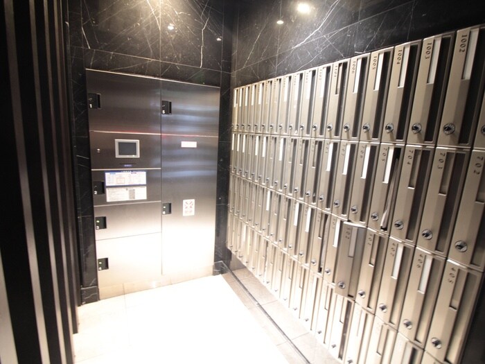 物件外観写真3　(建物設備)