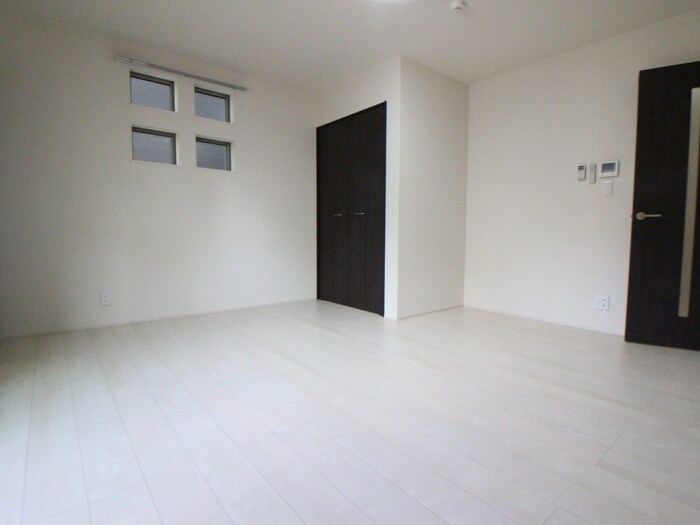 物件内観写真13　(居室)