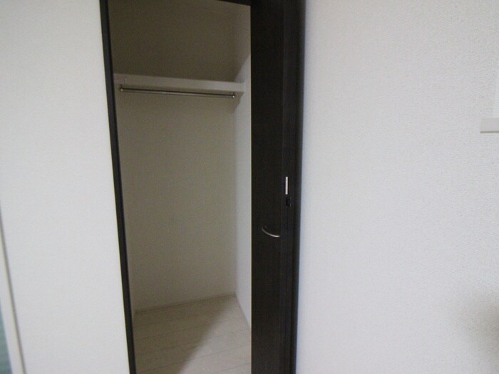 物件内観写真22　(収納)