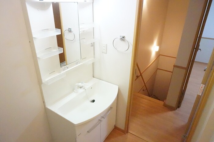 物件内観写真13　(洗面)