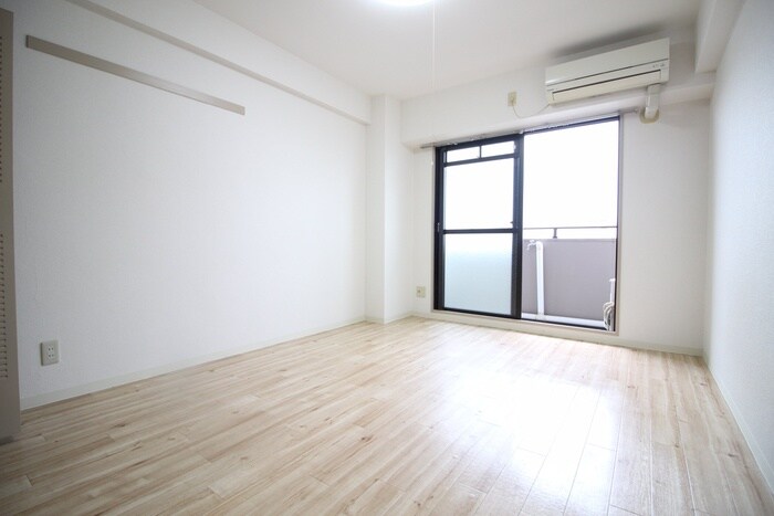 物件内観写真13　(居室)