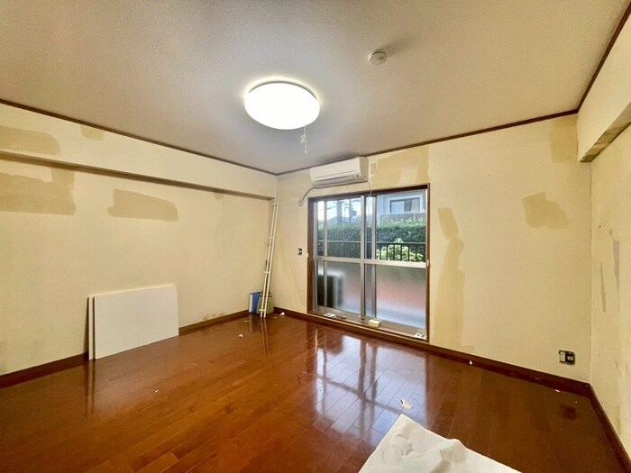 物件内観写真18　(居室)