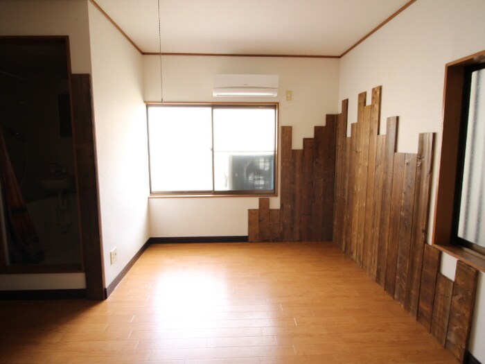 物件内観写真10　(居室)