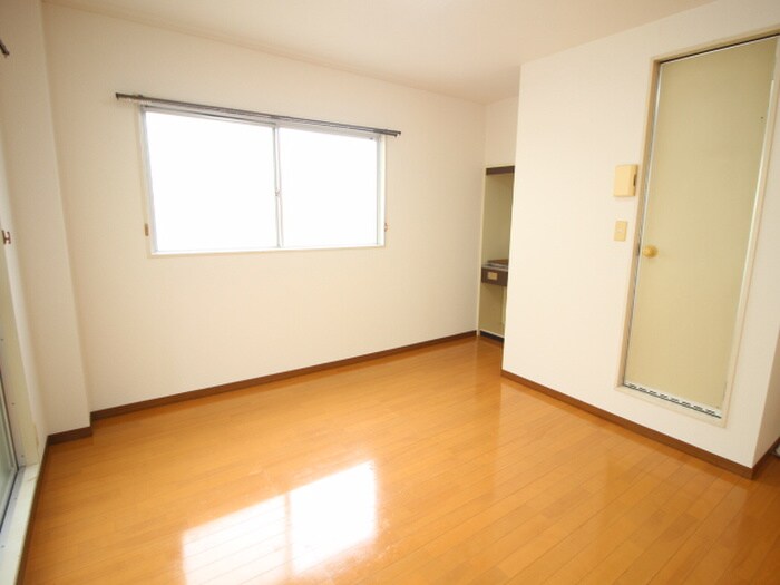 物件内観写真11　(居室)