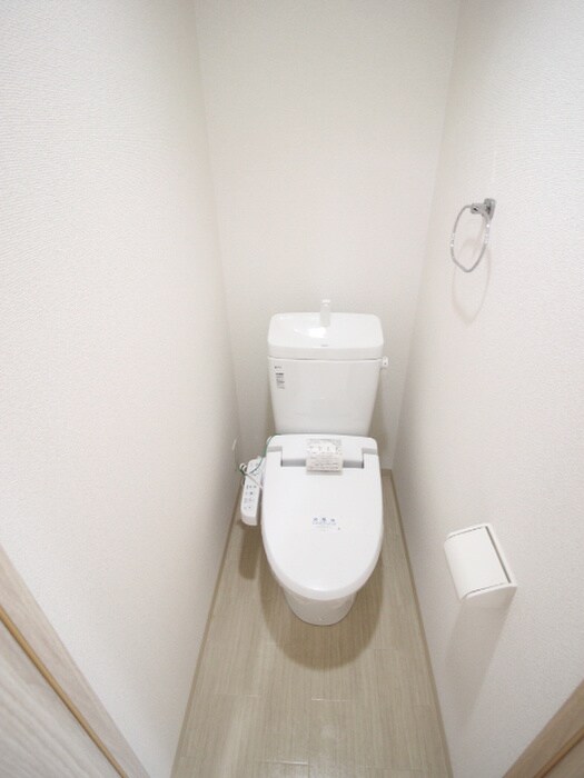 物件内観写真11　(トイレ)