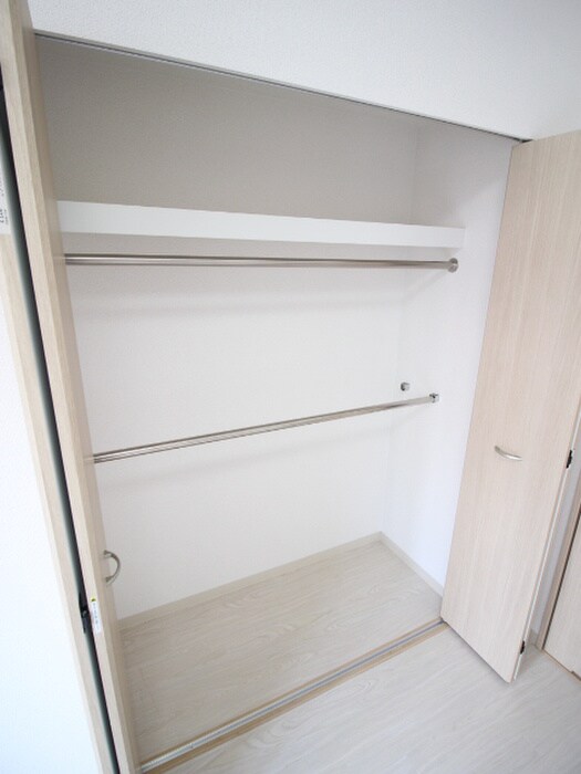 物件内観写真15　(収納)