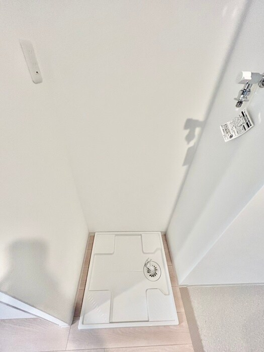 物件内観写真14　(洗濯機置場)