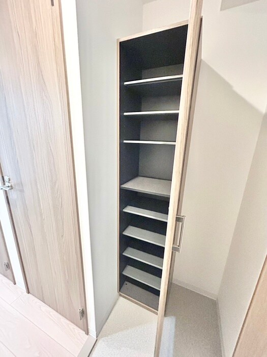 物件内観写真18　(靴箱)