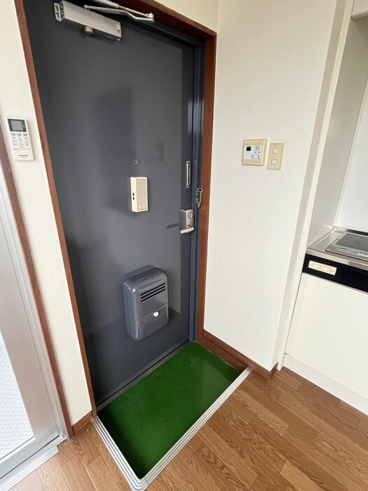 物件内観写真12　(靴箱)