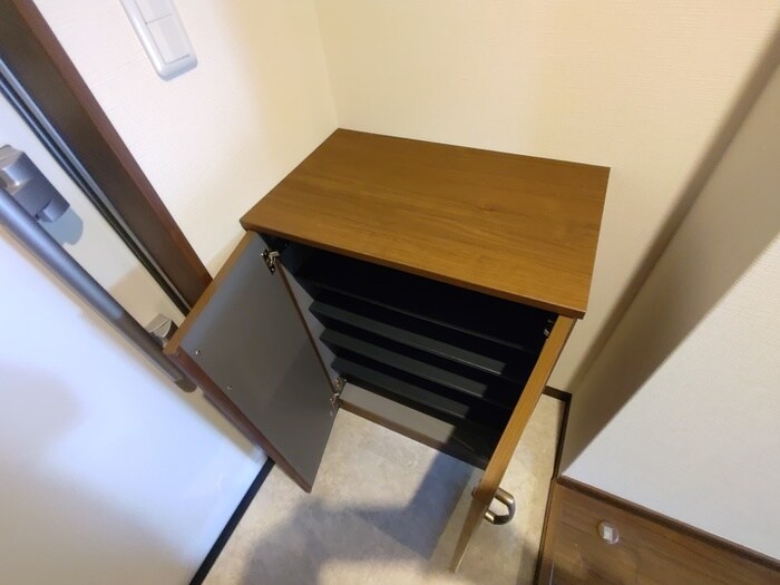 物件内観写真15　(靴箱)