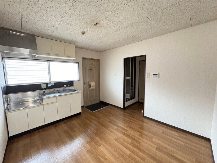 物件内観写真7　(居室)