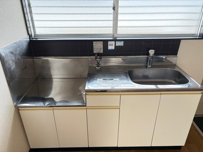 物件内観写真8　(キッチン)