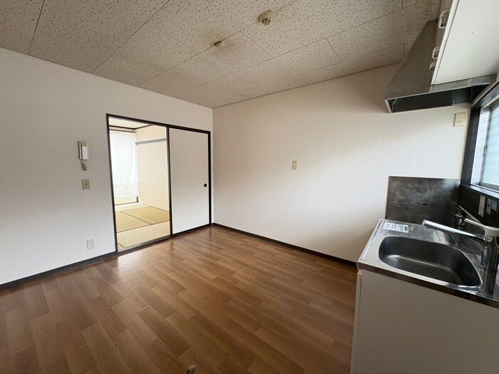 物件内観写真13　(居室)