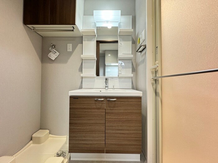 物件内観写真12　(洗面)