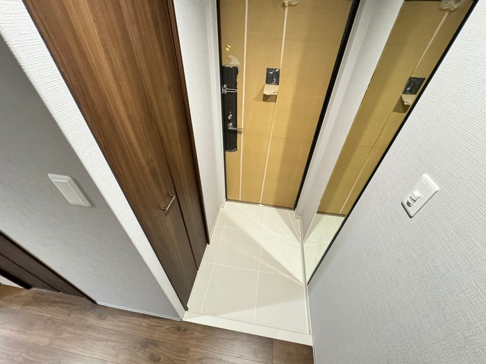 物件内観写真14　(玄関)