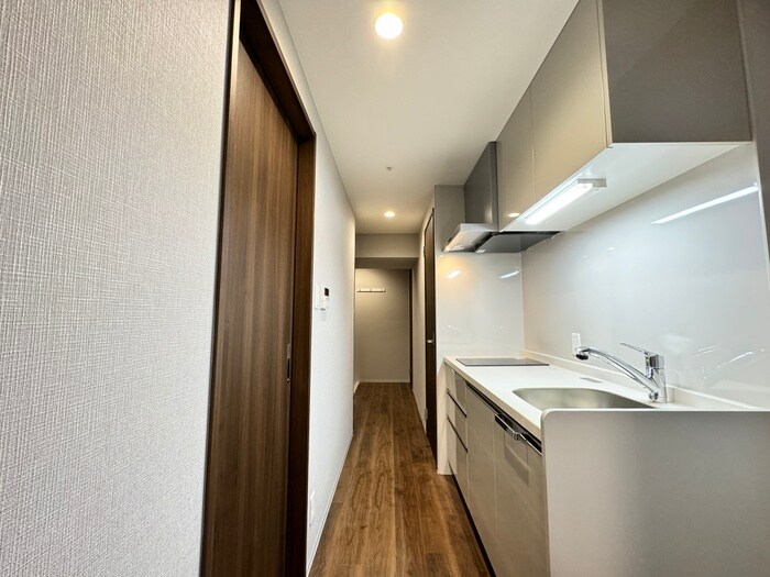 物件内観写真20　(廊下)