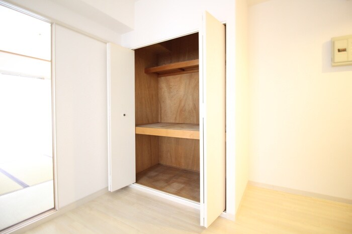 物件内観写真9　(収納)