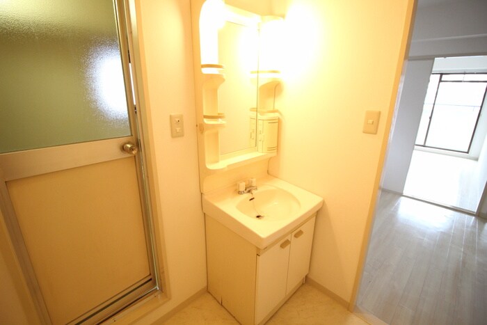 物件内観写真13　(洗面)