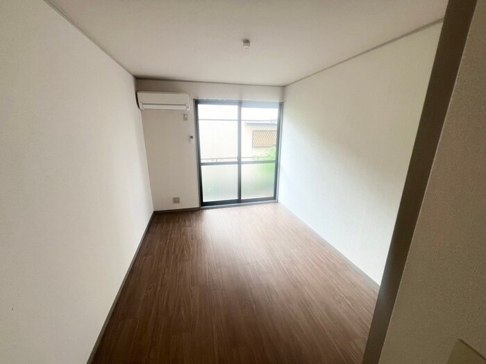 物件内観写真12　(居室)