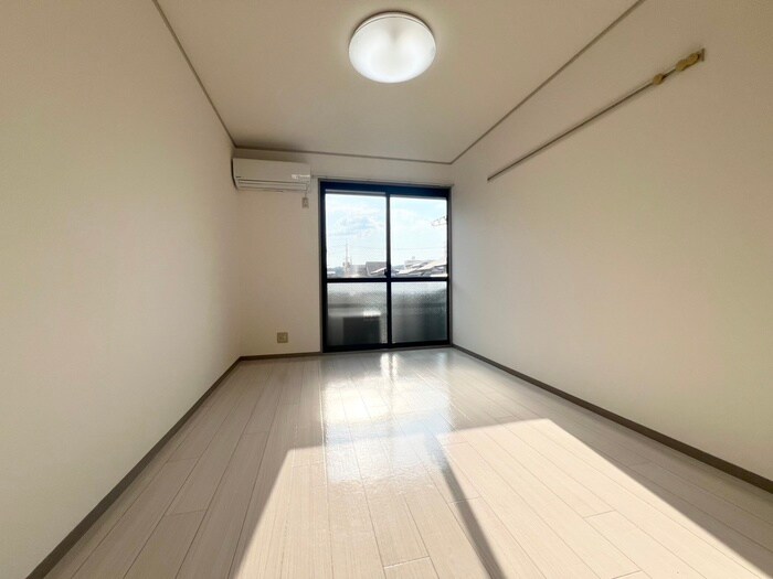 物件内観写真20　(居室)