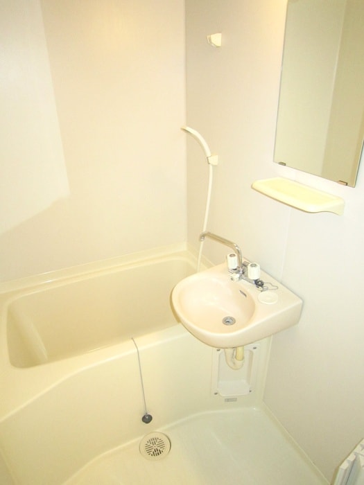 物件内観写真12　(バス／シャワールーム等)