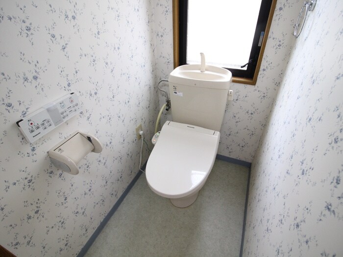 物件内観写真15　(トイレ)