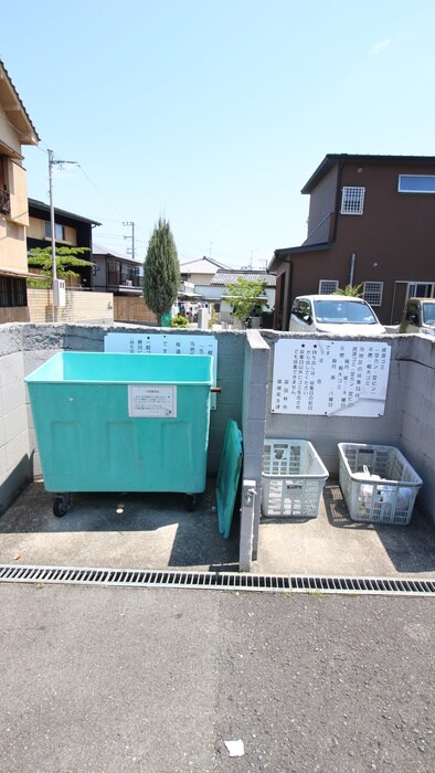 物件外観写真4　(建物設備)