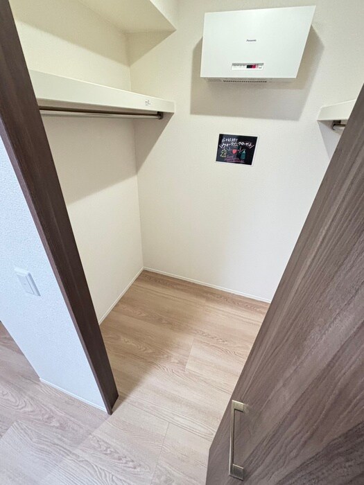 物件内観写真13　(収納)