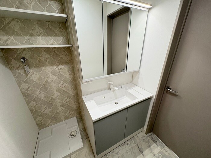 物件内観写真9　(洗面)