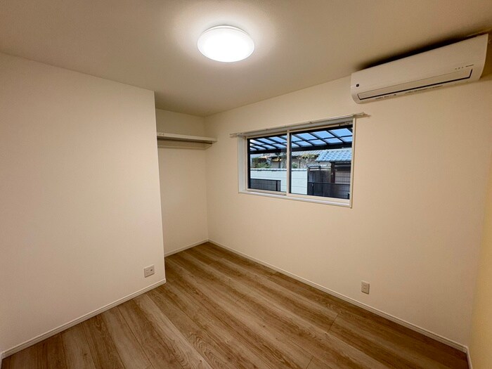 物件内観写真13　(居室)