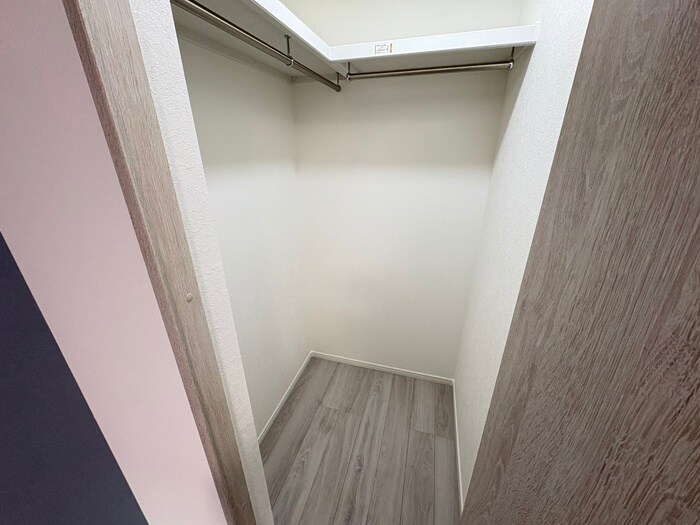 物件内観写真15　(収納)