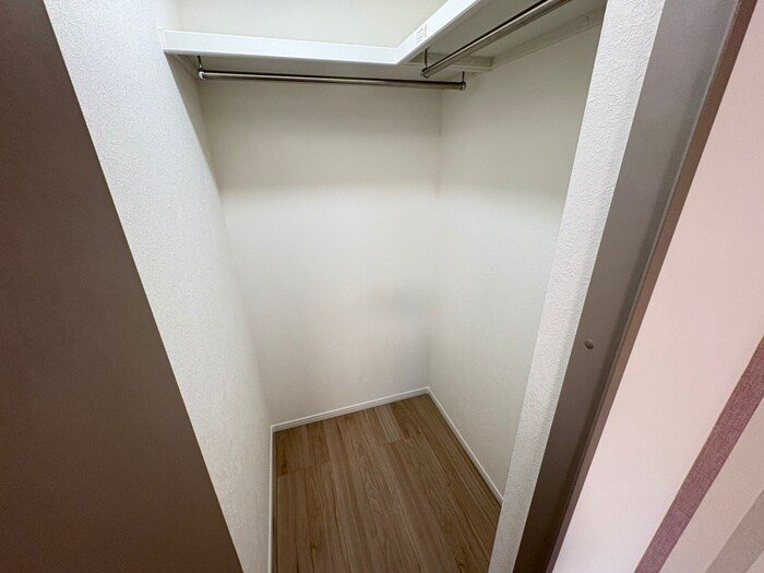 物件内観写真15　(収納)