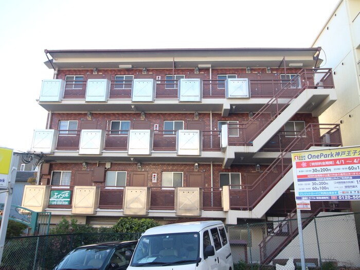 物件外観写真6　(外観写真)