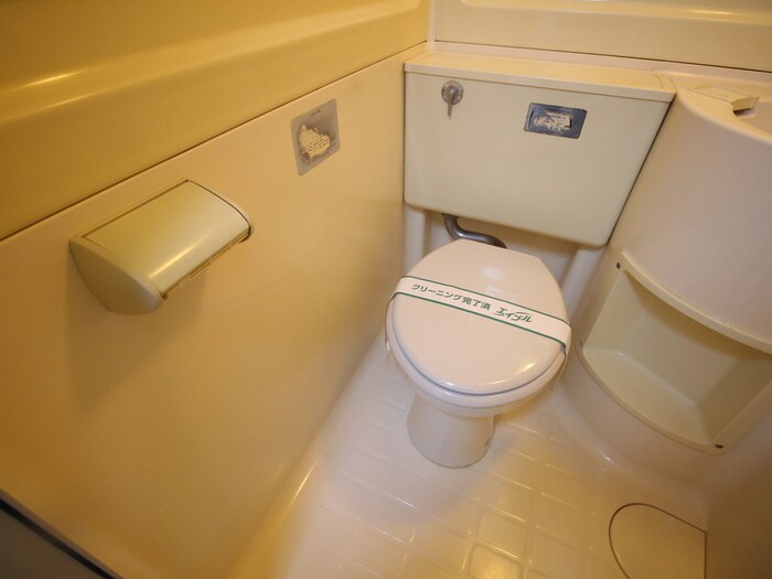 物件内観写真11　(トイレ)