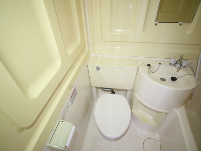 物件内観写真12　(トイレ)