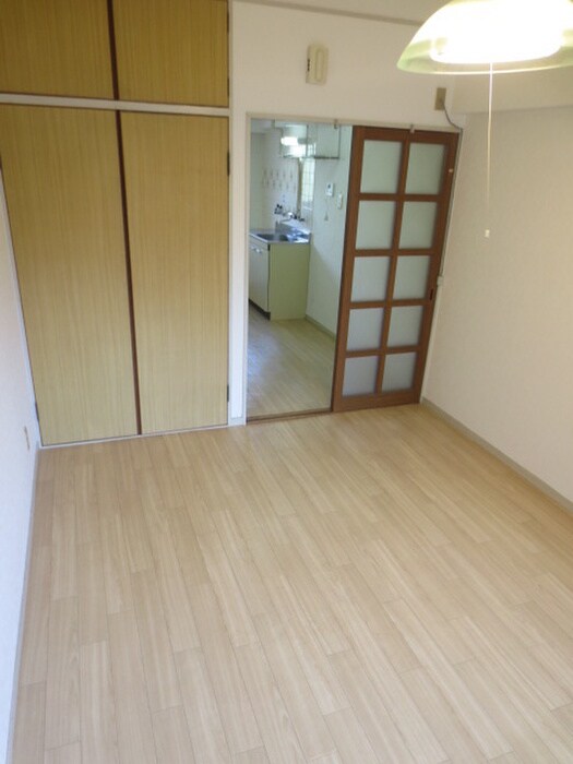 物件内観写真13　(居室)