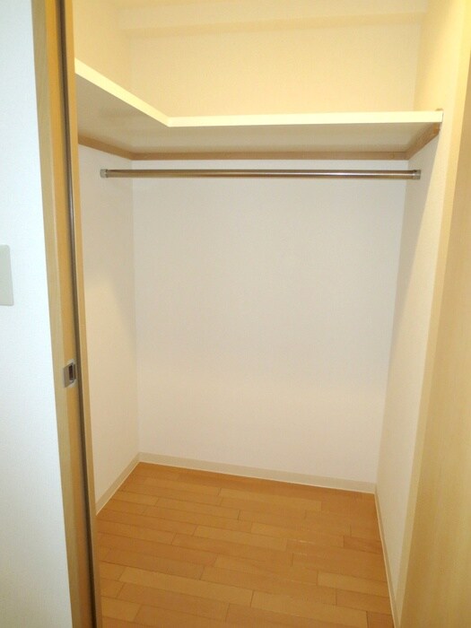 物件内観写真13　(収納)