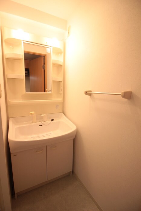 物件内観写真13　(洗面)