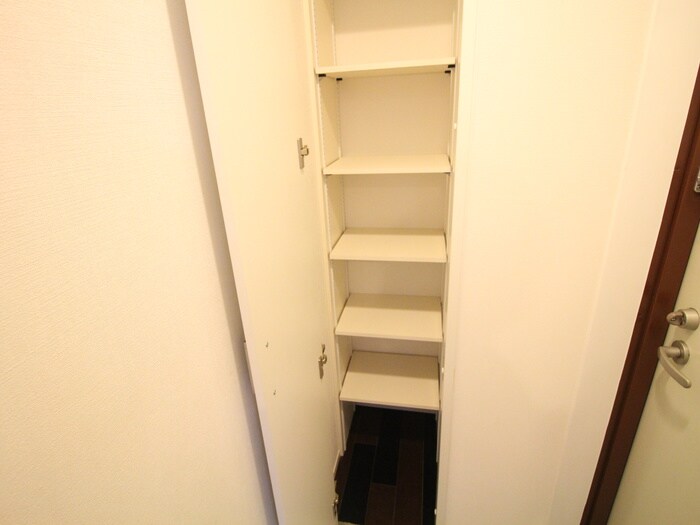 物件内観写真19　(靴箱)