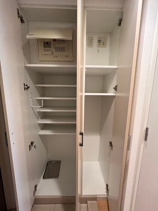 物件内観写真16　(靴箱)